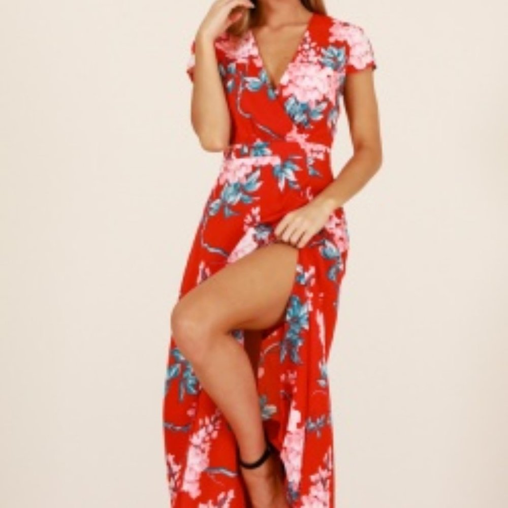 Showpo New Romance Maxi Dress In Red Floral